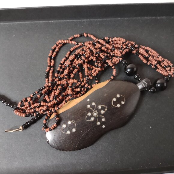 18 Inch Beaded Necklace With Large Wooden Pendant - Picture 8 of 10